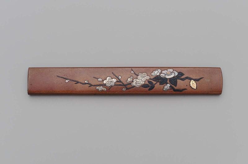 Kozuka with design of plum and camellia