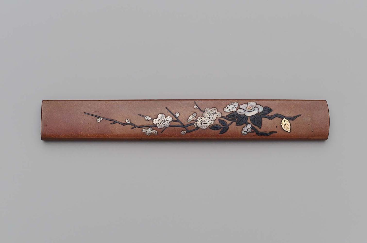 Kozuka with design of plum and camellia