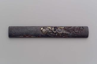 Kozuka with design of sennin holding a minogame