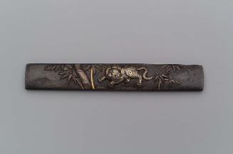 Kozuka with design of tiger and bamboo