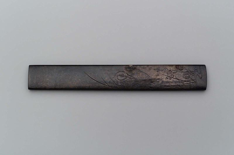 Kozuka with design of crane and waterplants