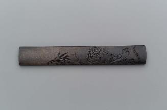 Kozuka with design of tiger and bamboo