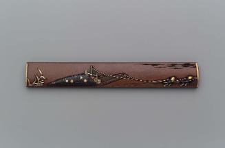 Kozuka with design of fishermen hauling a boat