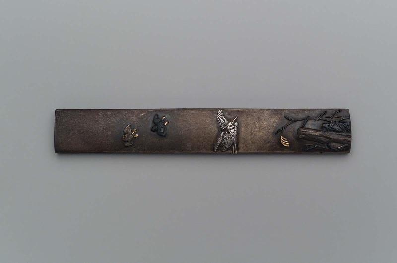 Kozuka with design of egret, chidori, boat-post and grasses