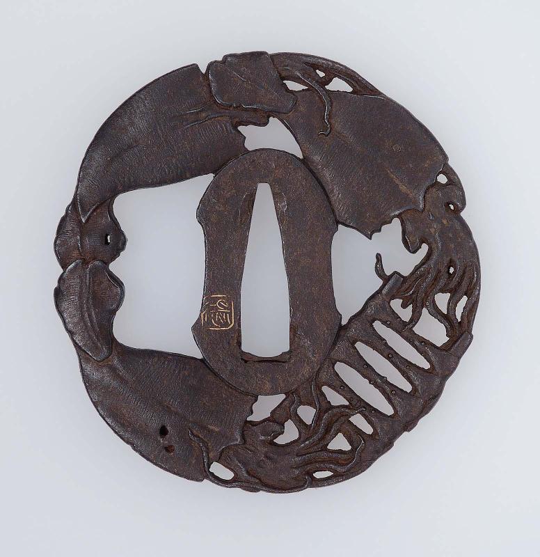 Tsuba with design of cuttlefish