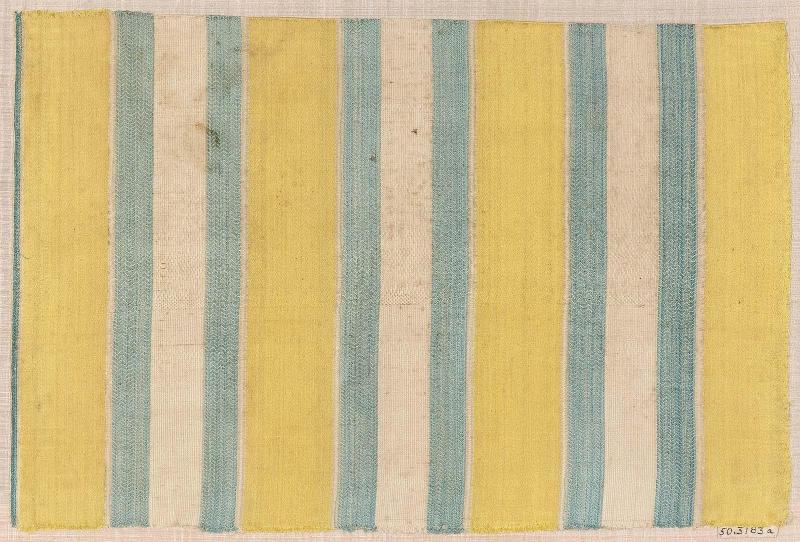 Weaving in two pieces (one piece)