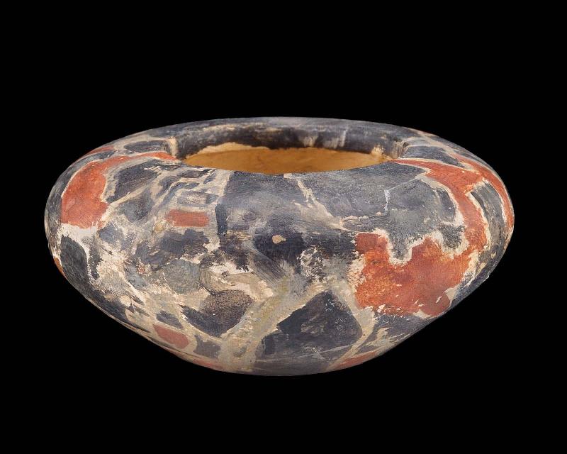 Small bowl with cover