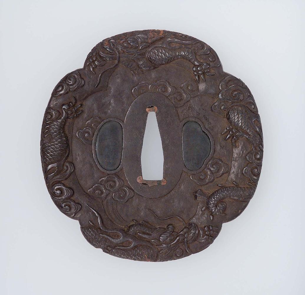 Tsuba with design of dragons and clouds