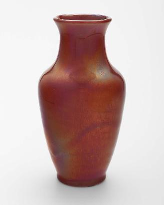 Vase (one of the "Twin Stars of Chelsea")