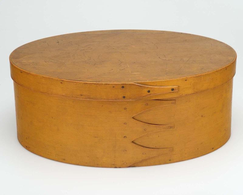 Covered oval box, Shaker