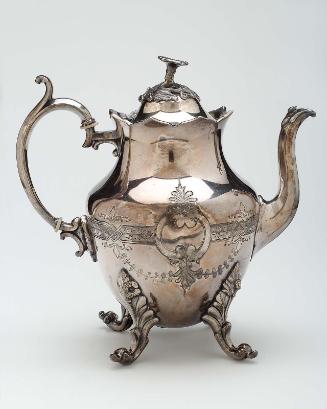 Teapot with medallion bust