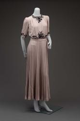 Dress of ashes of roses heavy silk crèpe