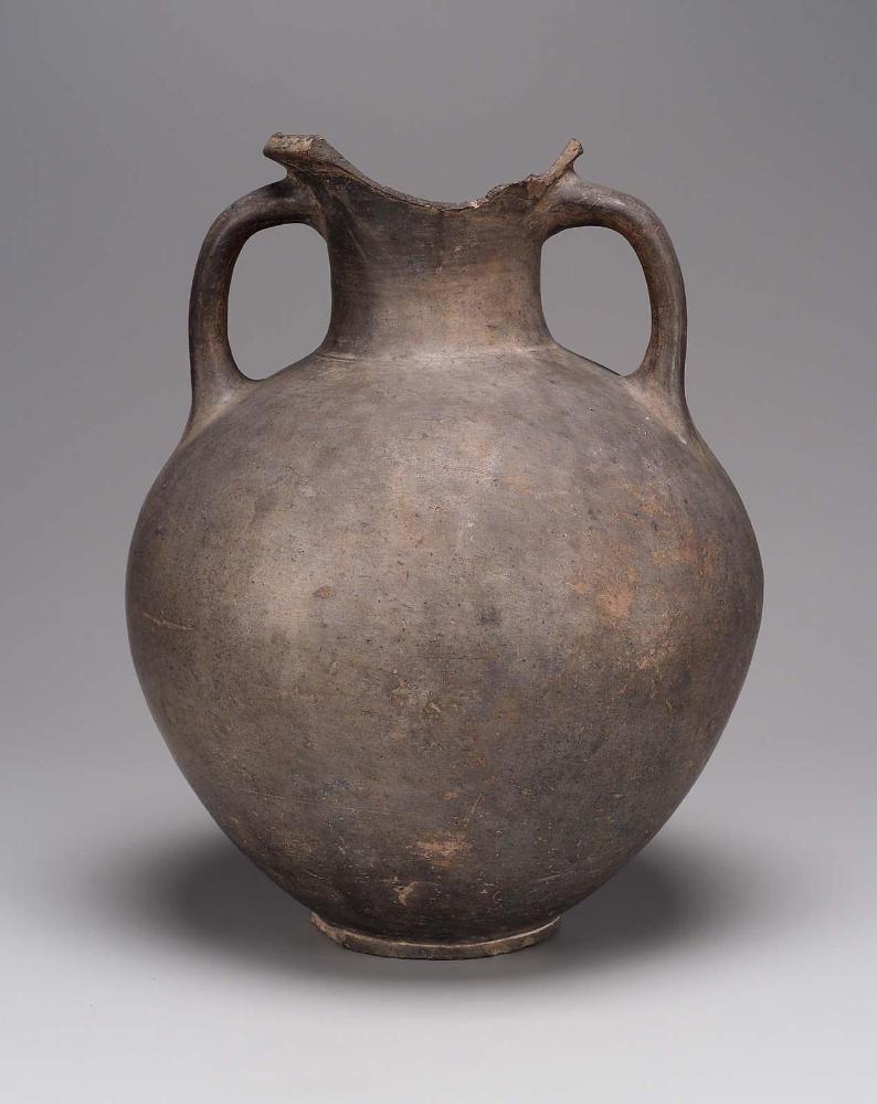 Amphora reused as burial urn