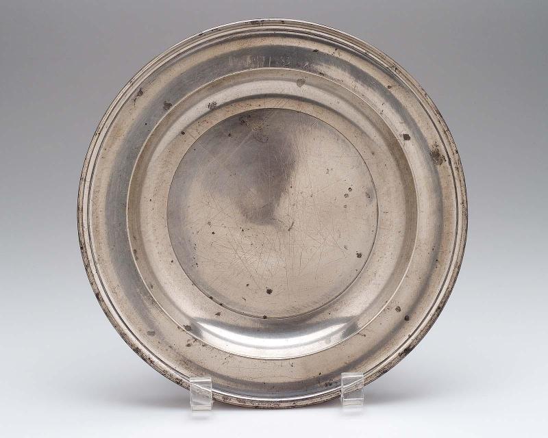 Plate