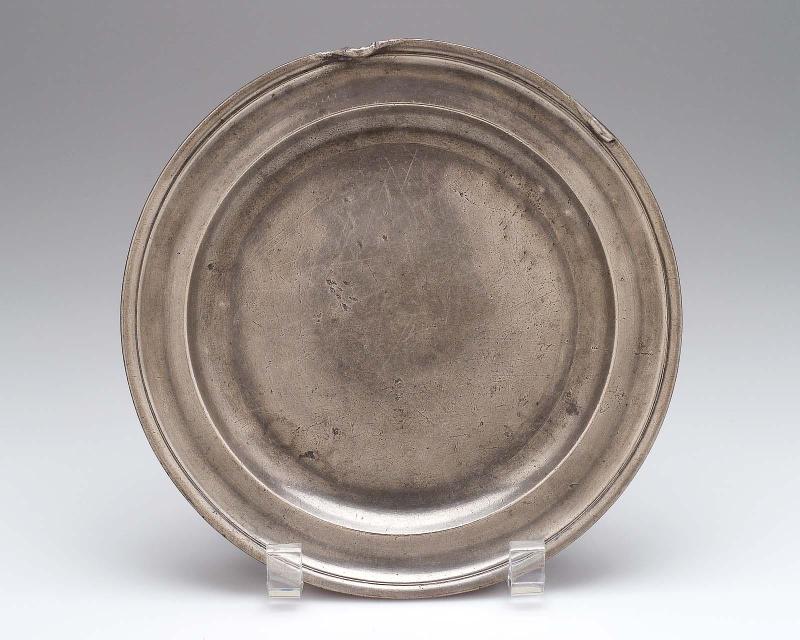 Plate