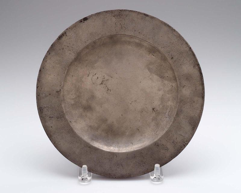 Plate
