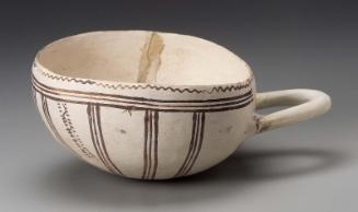 Bowl with one handle