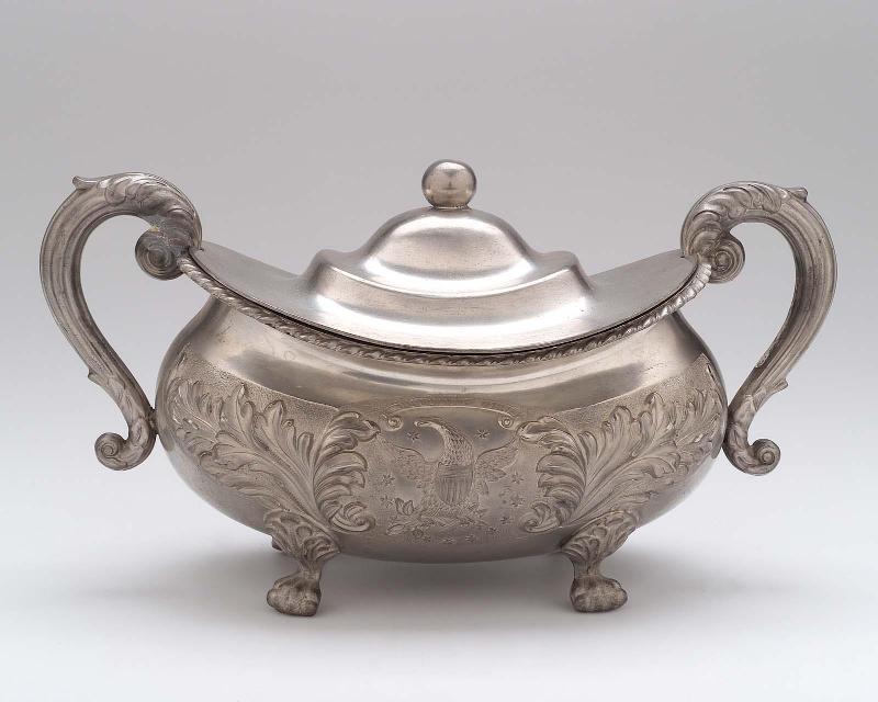 Sugar bowl with lid