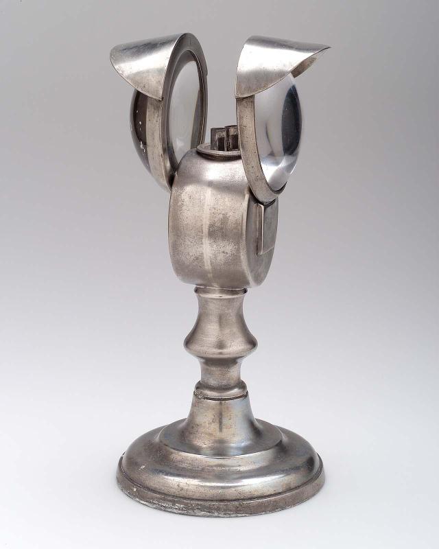 Bullseye lamp, double