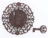 View: Front; Closed