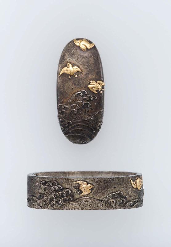 Fuchi-kashira with design of birds and waves