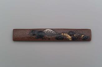 Kozuka with design of Mount Fuji and dragon