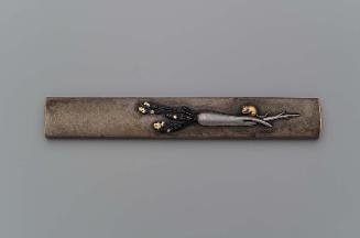 Kozuka with design of rat and daikon
