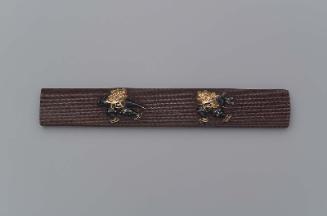 Kozuka with design of two lion-dancers