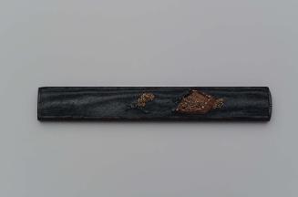 Kozuka with design of millet and basket