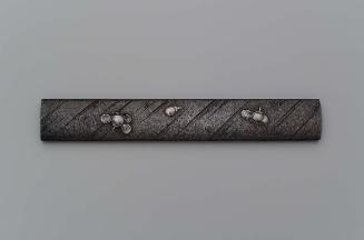 Kozuka with design of falling plum blossom and rain