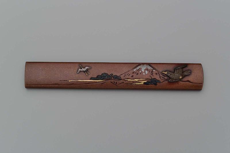 Kozuka with design of hawk, crane and Mount Fuji
