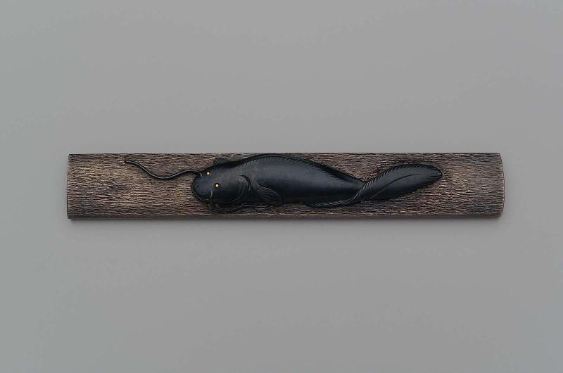 Kozuka with design of catfish