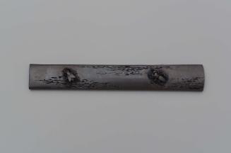 Kozuka with design of spider and fly