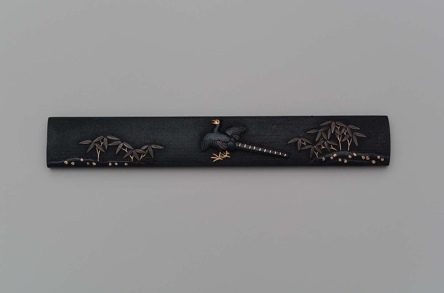 Kozuka with design of pheasant and sasa grass