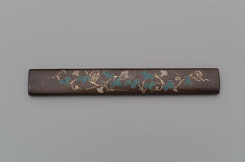 Kozuka with design of morning glory (asagao)