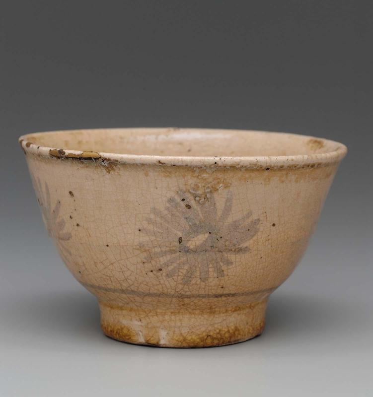 Tea bowl in Annam style