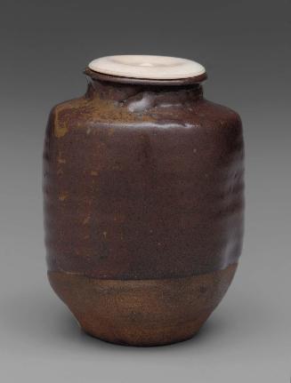 Tea caddy with ivory lid