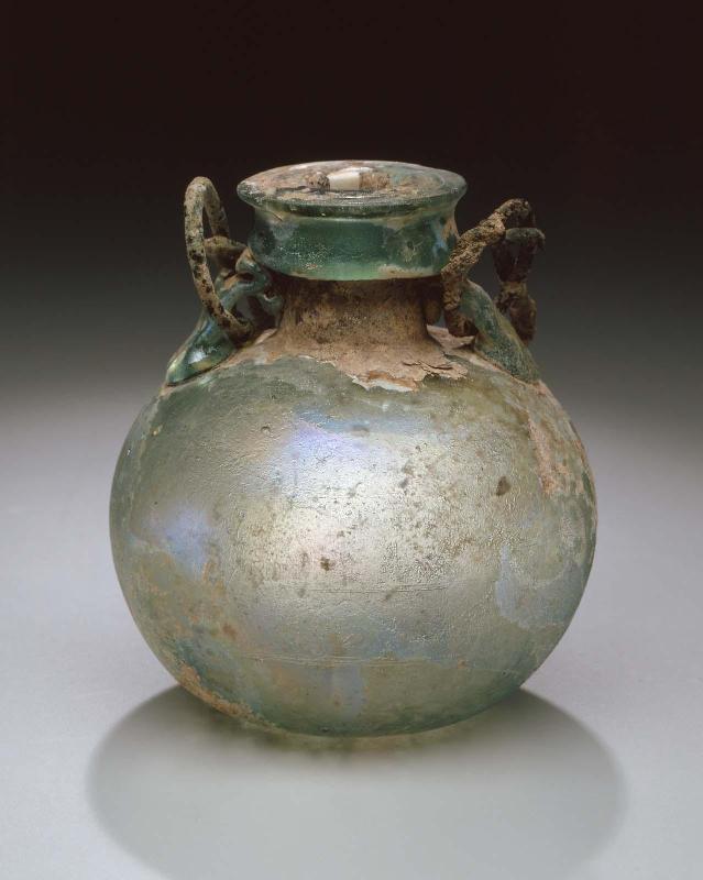 Oil flask (aryballos)