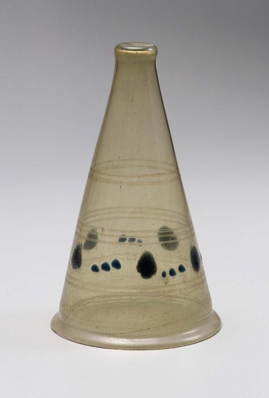 Conical beaker or lamp