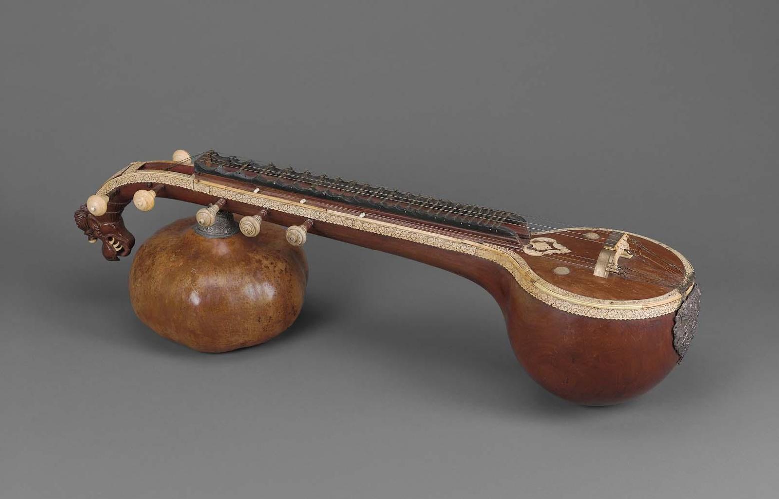 Lute (sarasvati vina)