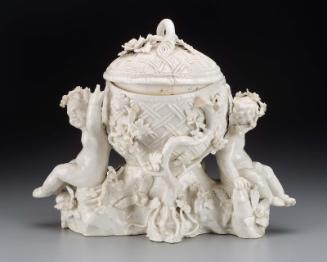 Basket with cherubs