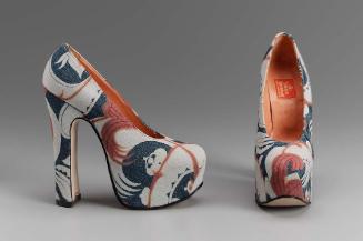 Group shot: 2002.672.1-2