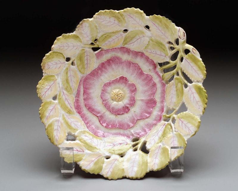 Circular dish