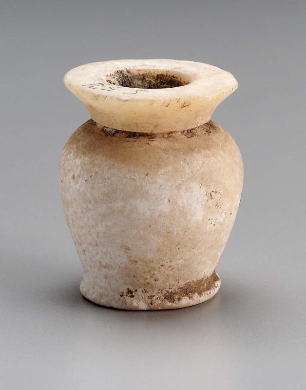 Kohl jar and stick