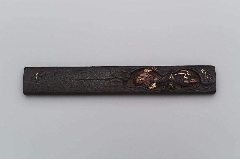 Kozuka with design of Tekkai Sennin breathing out his soul