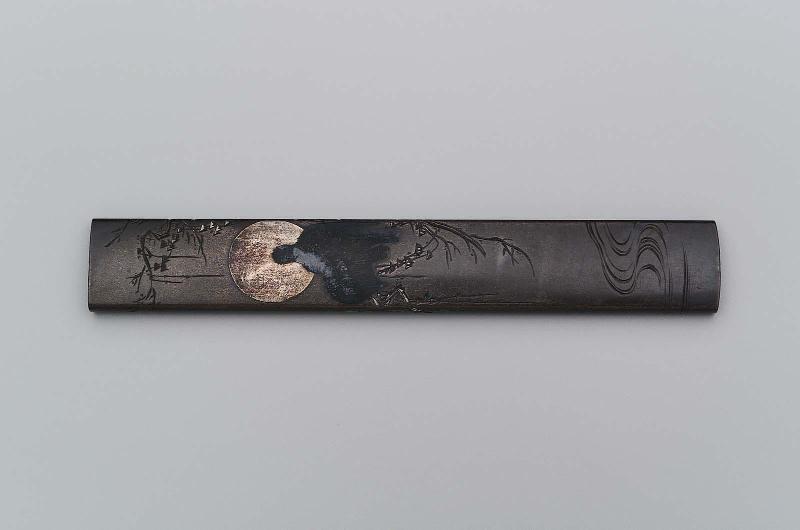 Kozuka with design of crows on a branch