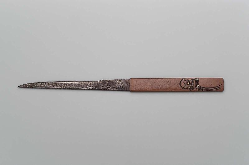 Kozuka with design of Daruma