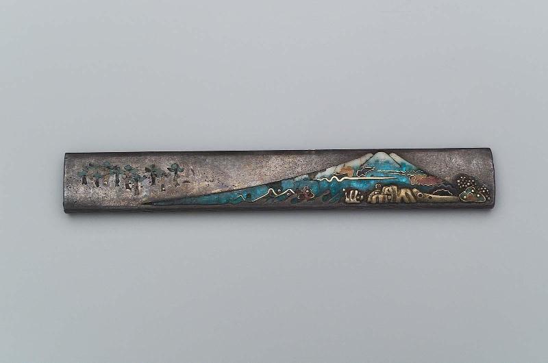 Kozuka with design of mount Fuji