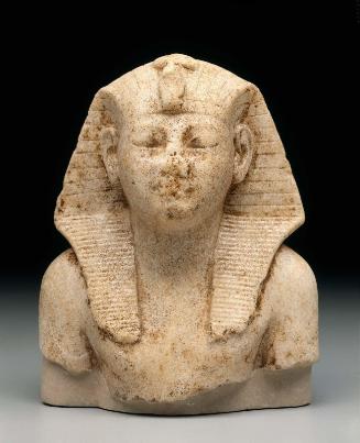 Upper part of a statue of a king