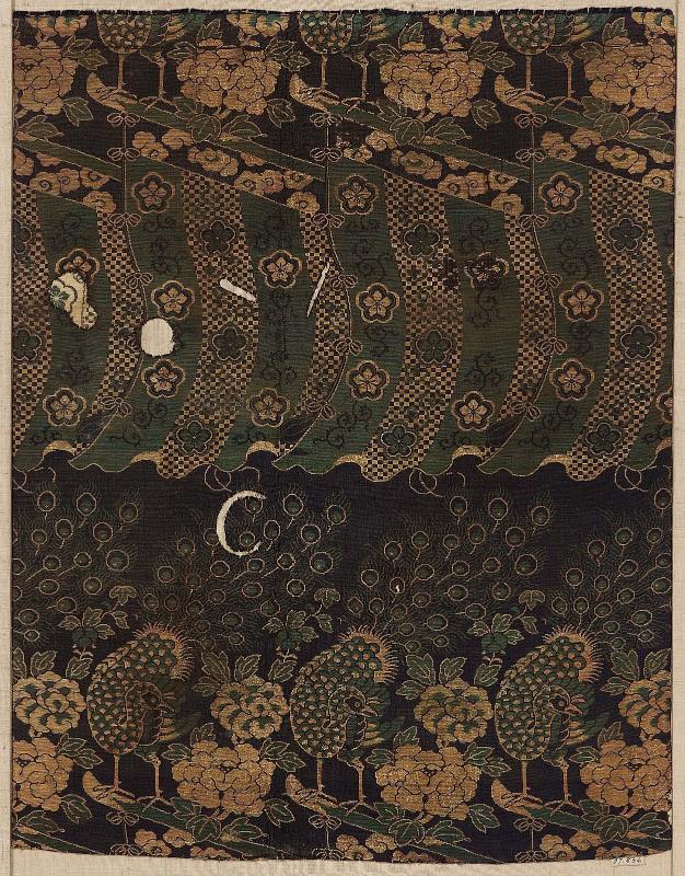 Fragment of silk